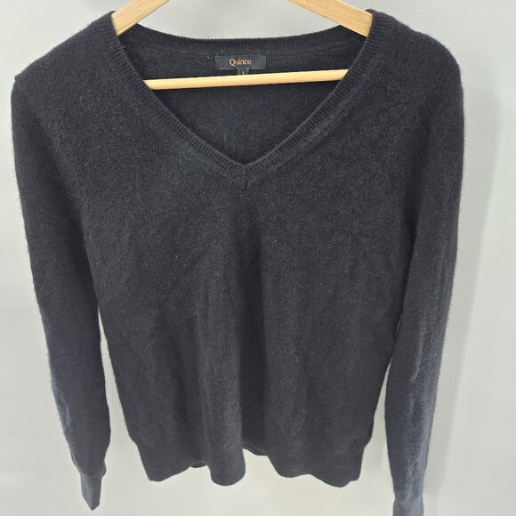 Quince Black 100% Mongolian Cashmere V-Neck Size Large - Picture 1 of 11